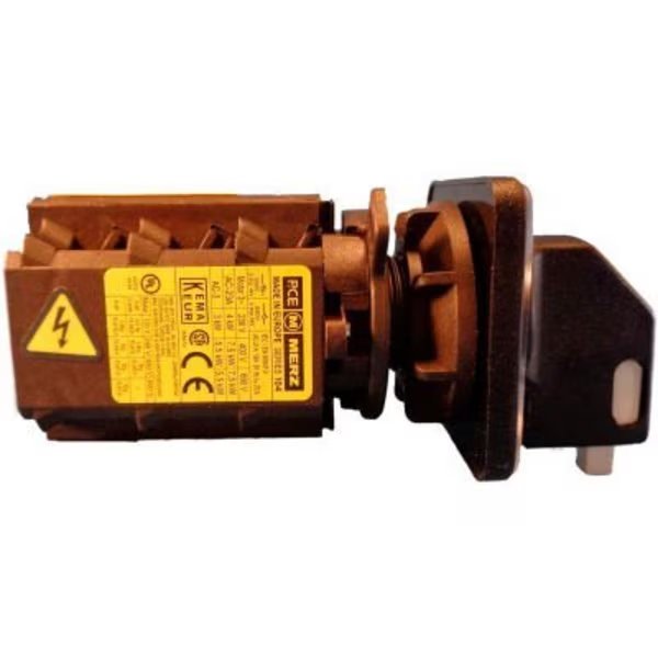 Springer Controls/MERZ, 16A, 3-Pole, Disconnect Switch, Black/Grey, Center-Mount, Lockout, Springer Controls Co, Mfr#: A104/016-CB2